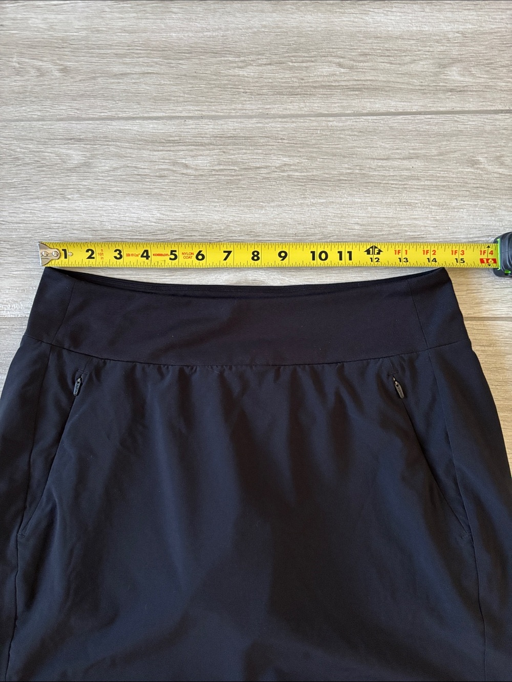 Athleta Black SoHo Athletic Skirt Skort Size 6 - Picture 3 of 8